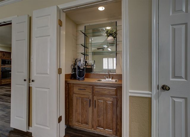 1413 Wagonwheel Court, Irving, TX 75061