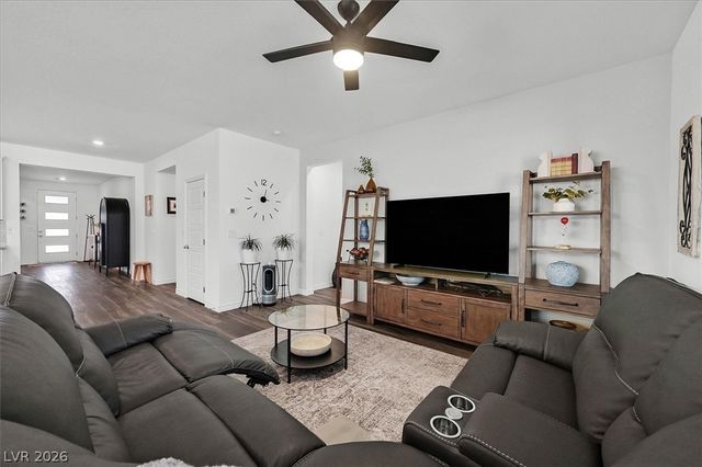 3804 Grazing Gazelle Avenue, North Las Vegas, NV 89084