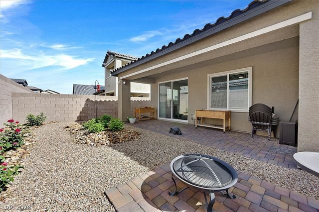 3804 Grazing Gazelle Avenue, North Las Vegas, NV 89084