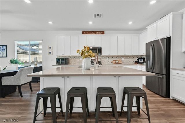 3804 Grazing Gazelle Avenue, North Las Vegas, NV 89084