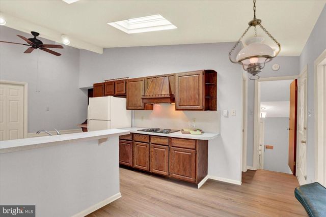 23 CIRCLE DR, Camp Hill, PA 17011
