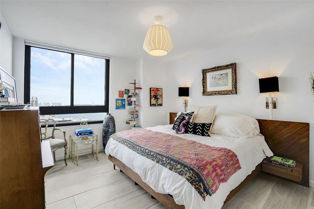 1330 West Avenue 2414, Miami Beach, FL 33139