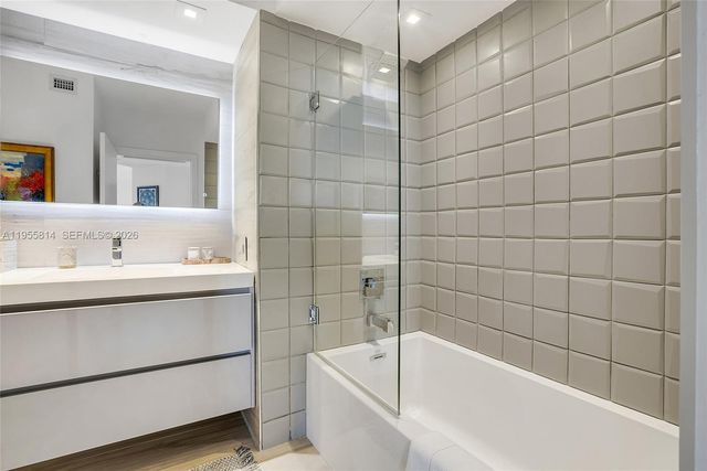 1330 West Avenue 2414, Miami Beach, FL 33139