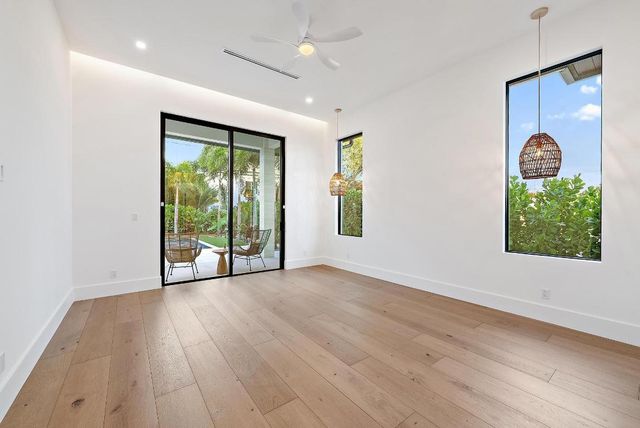 247 Seville Road, West Palm Beach, FL 33405