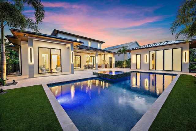 247 Seville Road, West Palm Beach, FL 33405