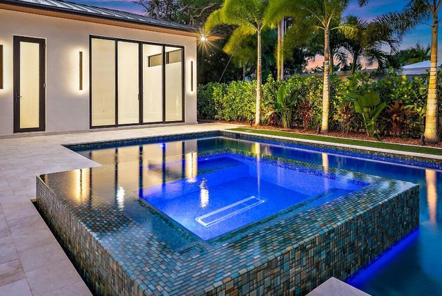 247 Seville Road, West Palm Beach, FL 33405