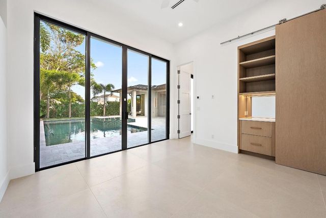 247 Seville Road, West Palm Beach, FL 33405