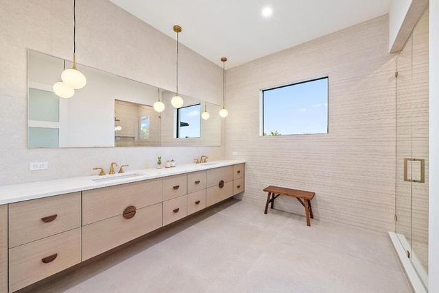 247 Seville Road, West Palm Beach, FL 33405