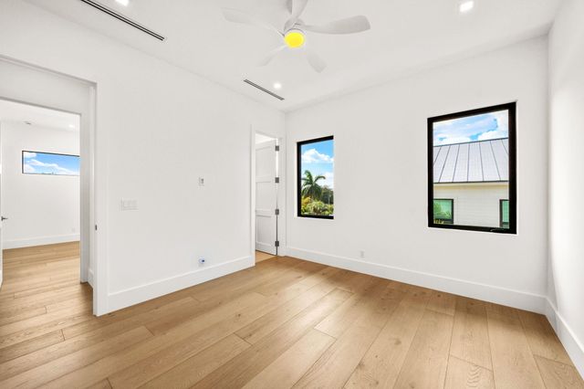 247 Seville Road, West Palm Beach, FL 33405