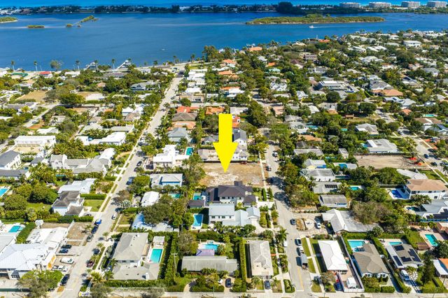 247 Seville Road, West Palm Beach, FL 33405