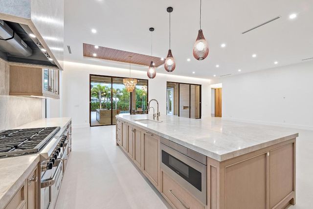 247 Seville Road, West Palm Beach, FL 33405