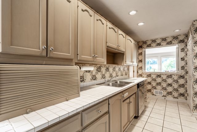 9251 Spring Forest Drive, Indianapolis, IN 46260