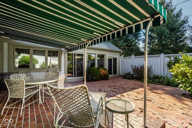 9251 Spring Forest Drive, Indianapolis, IN 46260