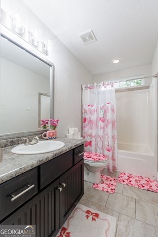 4052 Glen Laurel Drive E, Valdosta, GA 31605