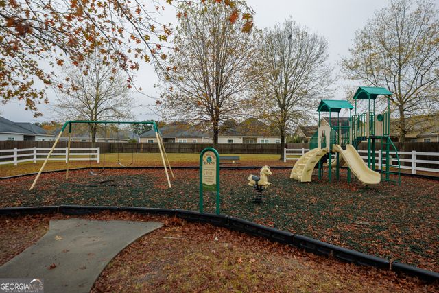 4052 Glen Laurel Drive E, Valdosta, GA 31605