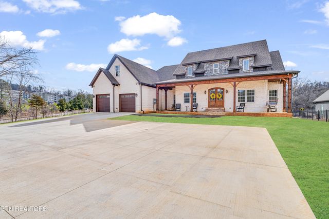 941 Emory Church Rd, Knoxville, TN 37922