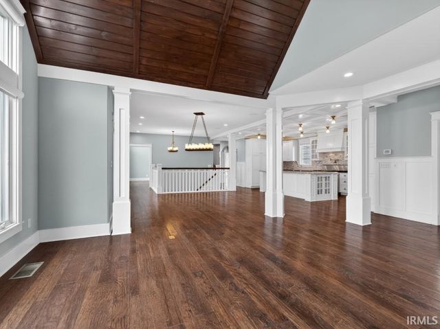 14416 Pulver Road, Fort Wayne, IN 46845