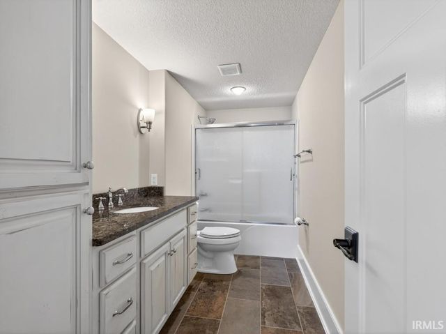 14416 Pulver Road, Fort Wayne, IN 46845