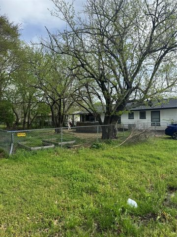 1020 10th Street, Cooper, TX 75432