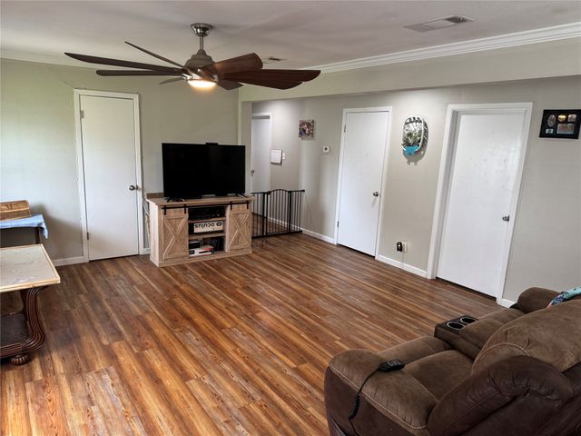 1020 10th Street, Cooper, TX 75432