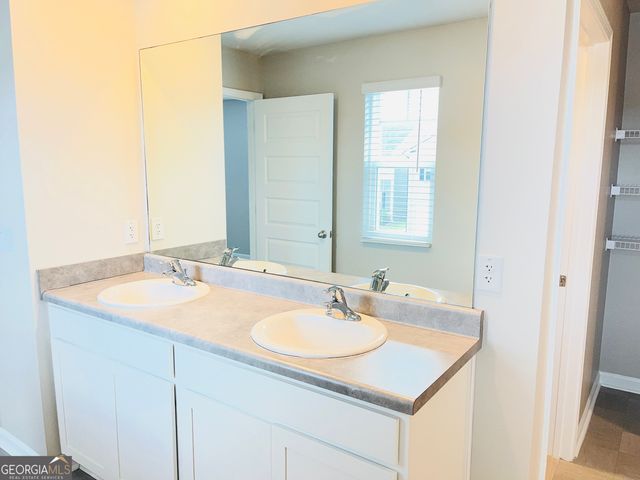 19 White Spruce Way, Newnan, GA 30265