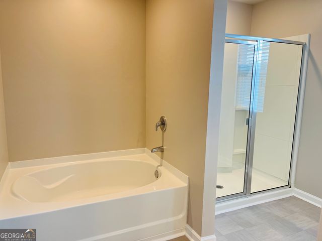 19 White Spruce Way, Newnan, GA 30265