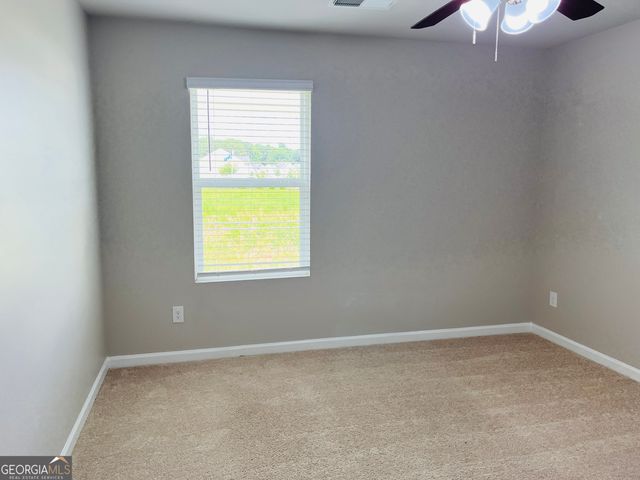 19 White Spruce Way, Newnan, GA 30265