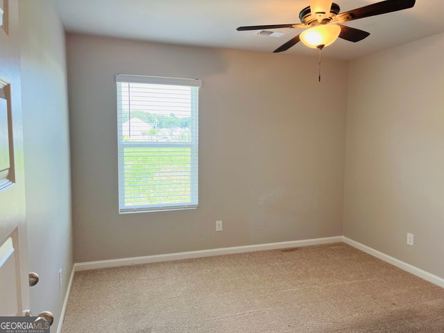 19 White Spruce Way, Newnan, GA 30265