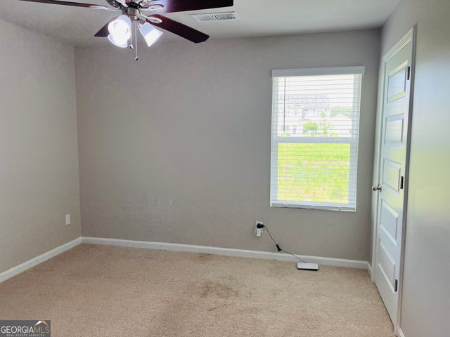 19 White Spruce Way, Newnan, GA 30265