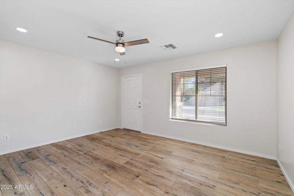 7504 S SUNDOWN Court, Buckeye, AZ 85326 — photo 5