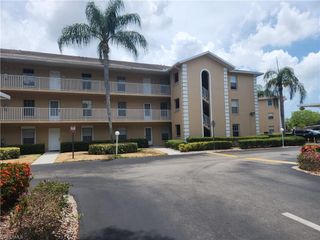 9660 Victoria LN A301, Naples, FL 34109