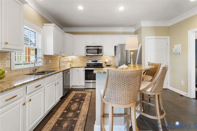 4324 Village Creek Dr, Chester, VA 23831