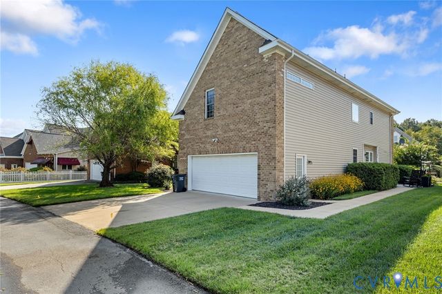 4324 Village Creek Dr, Chester, VA 23831