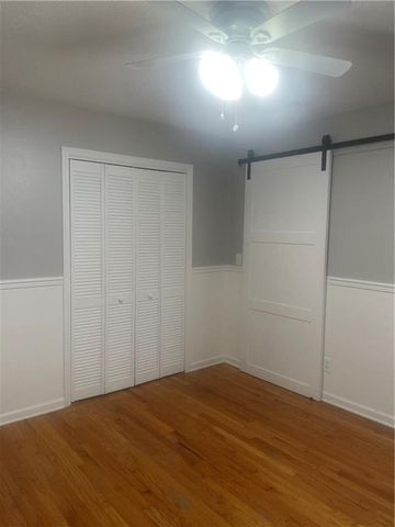 10704 W 48th Terrace, Shawnee, KS 66203