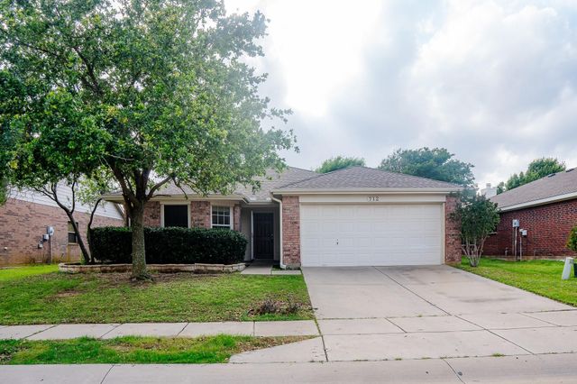 712 Corral Street, Cross Roads, TX 76227