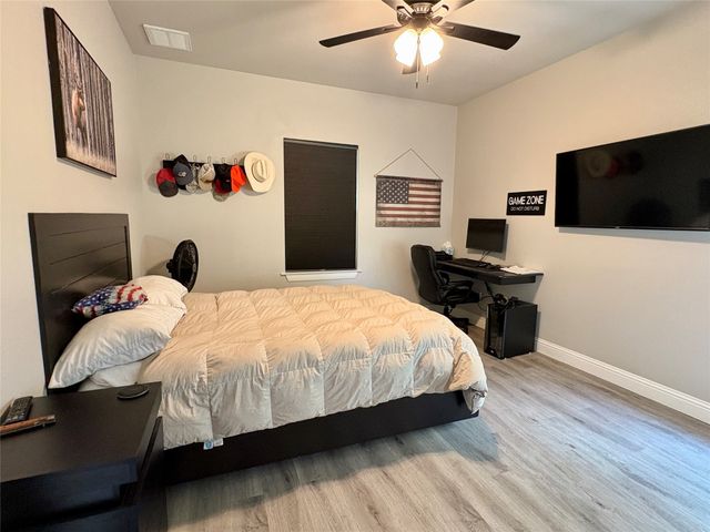 192 Hagerman Road, Pottsboro, TX 75076
