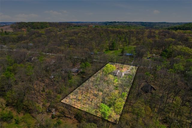 412 Golden Grove Rd, Economy, PA 15005