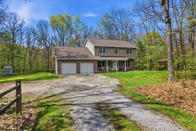 412 Golden Grove Rd, Economy, PA 15005