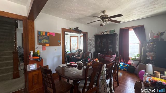 6 Lafayette Street, Enfield, CT 06082