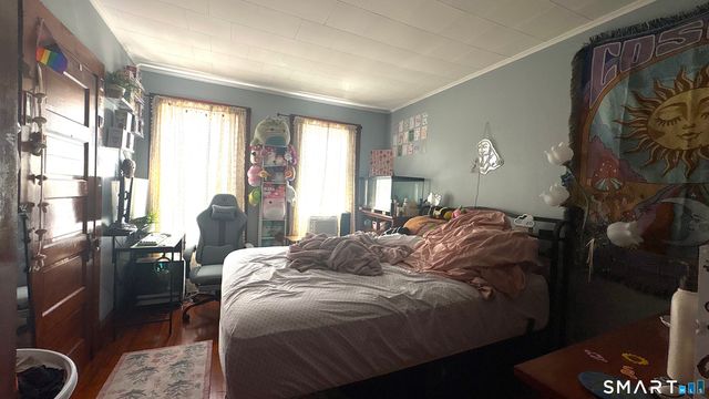 6 Lafayette Street, Enfield, CT 06082