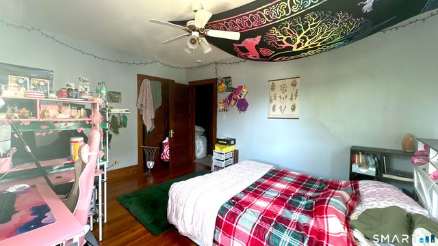 6 Lafayette Street, Enfield, CT 06082