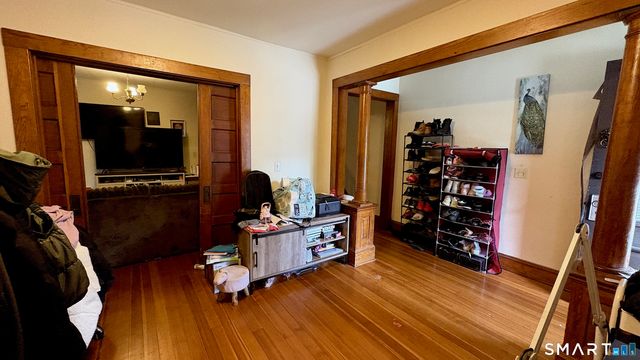 6 Lafayette Street, Enfield, CT 06082