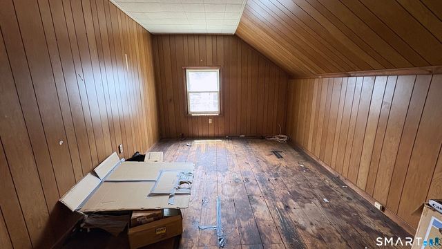 6 Lafayette Street, Enfield, CT 06082