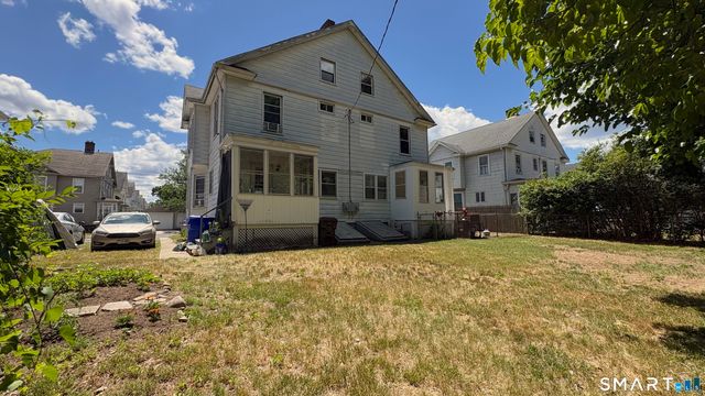 6 Lafayette Street, Enfield, CT 06082