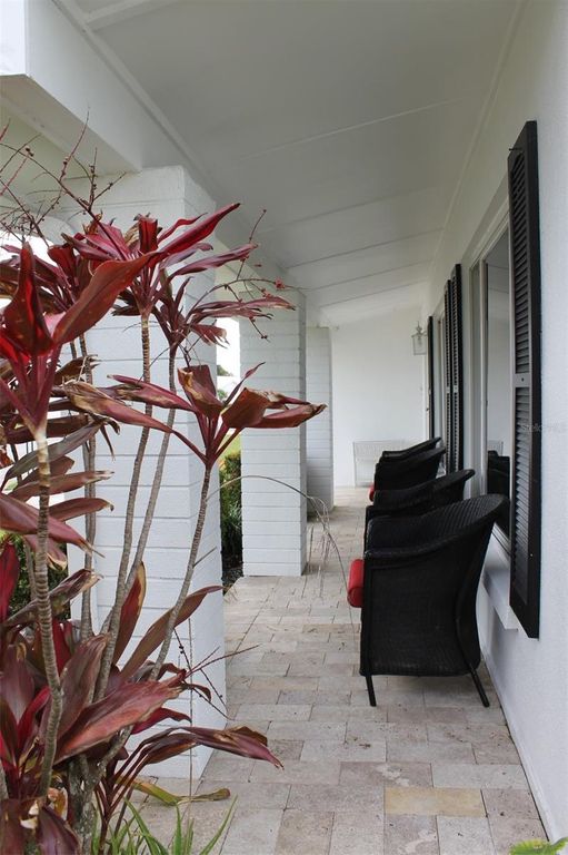 Image 2 of property listing at 9304 41ST WAY N, Pinellas Park, FL 33782