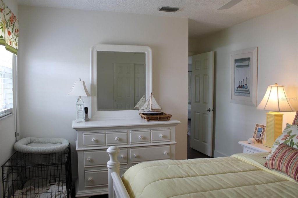 Image 37 of property listing at 9304 41ST WAY N, Pinellas Park, FL 33782