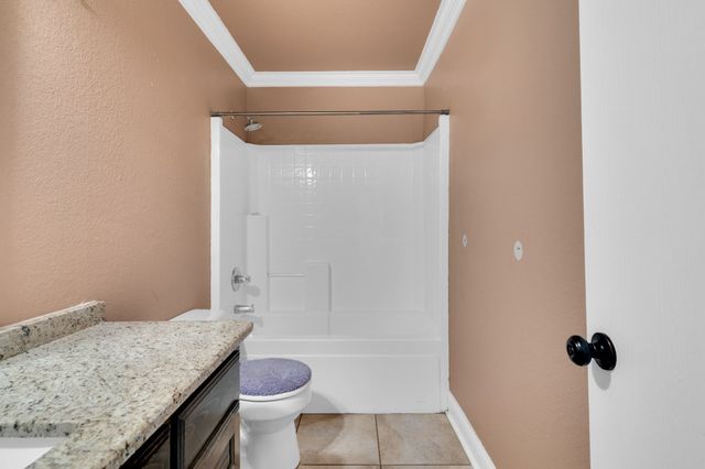 1006 Darren Drive, Burleson, TX 76028