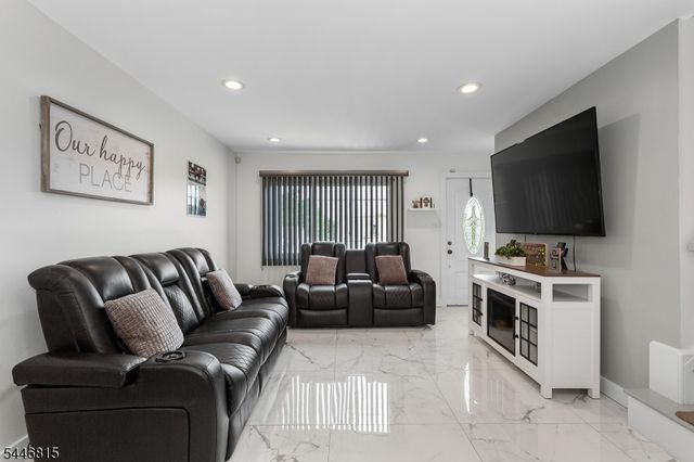 77 Bernice Rd, Belleville Twp., NJ 07109