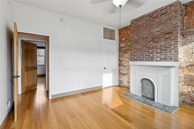 176 Lodi Way, Lawrenceville, PA 15201