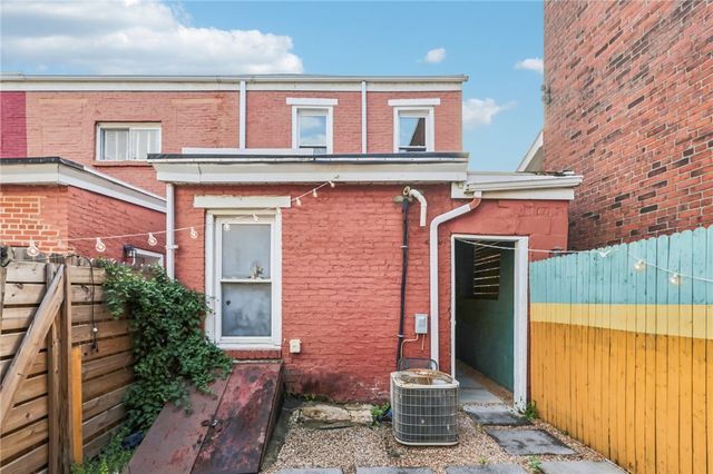 176 Lodi Way, Lawrenceville, PA 15201